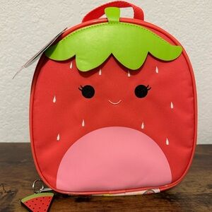 NWT Squishmallows Strawberry Lunch Bagp